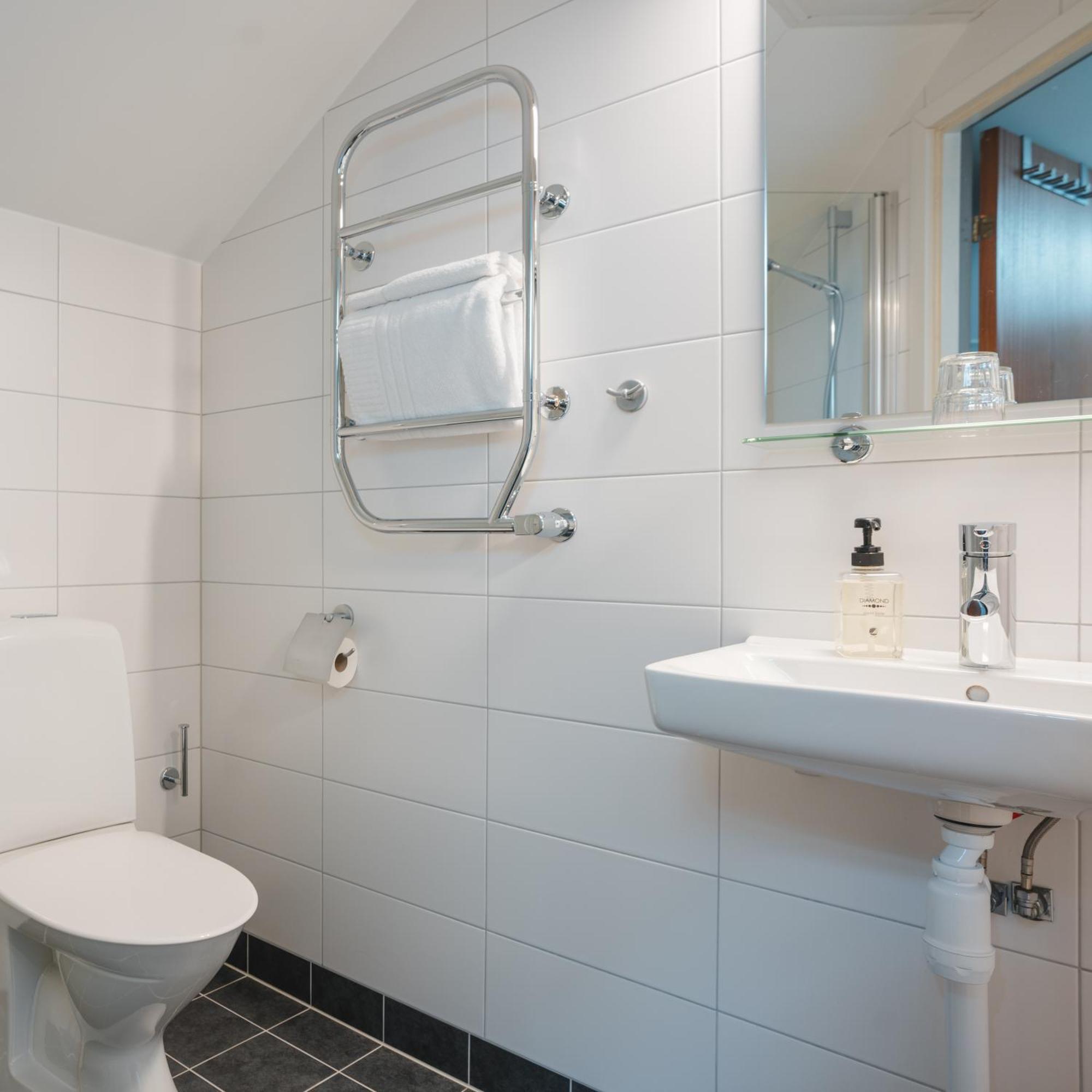 Vici Hotels Linkoeping Екстериор снимка