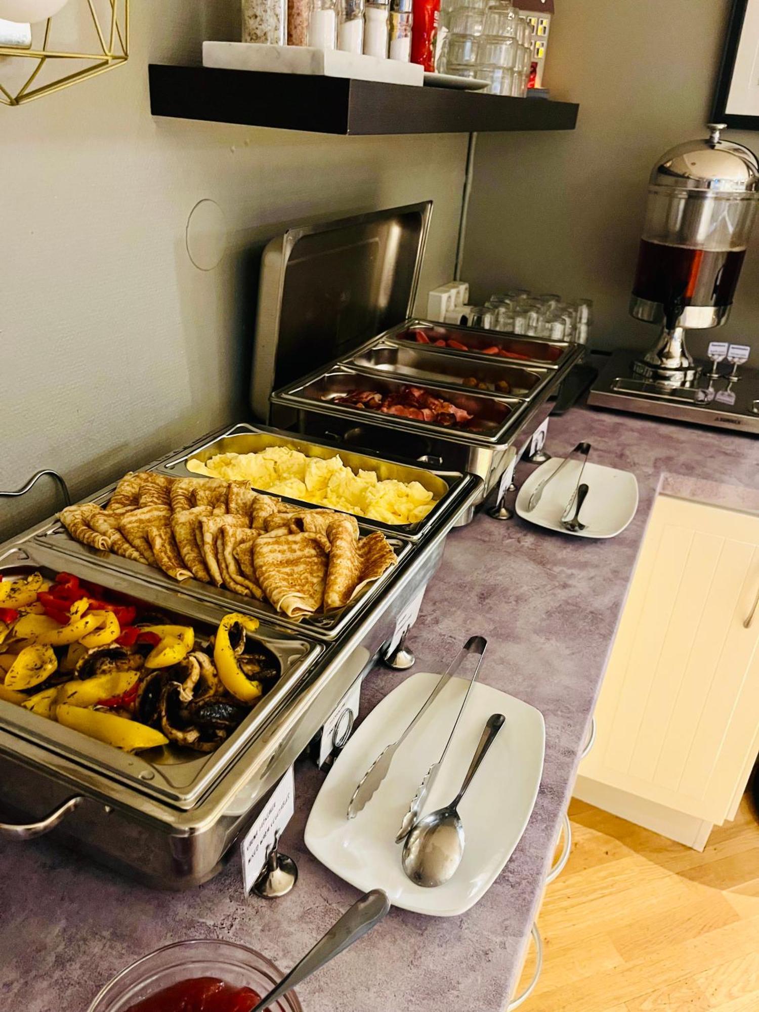 Vici Hotels Linkoeping Екстериор снимка