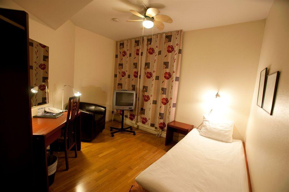 Vici Hotels Linkoeping Стая снимка